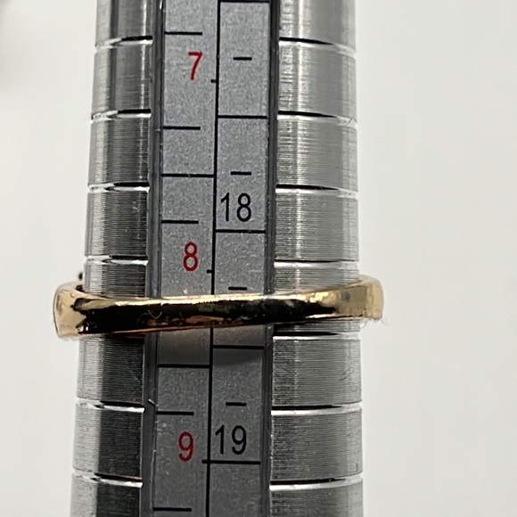 SPARKLE BUNDLE! 2 PAIRS OF EARRINGS AND ONE RING, SIZE 8 - Picture 3 of 9